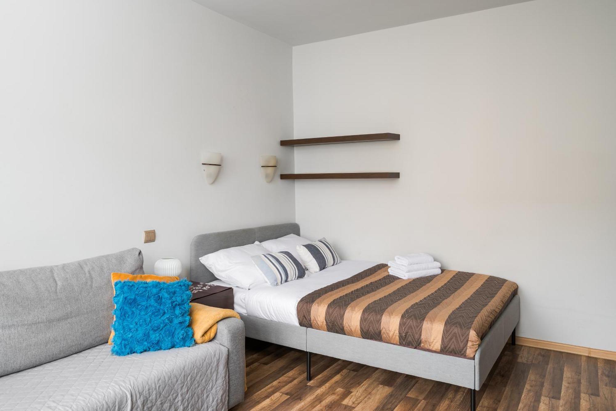 Stay With Friends In Warsaw Apartment Екстер'єр фото